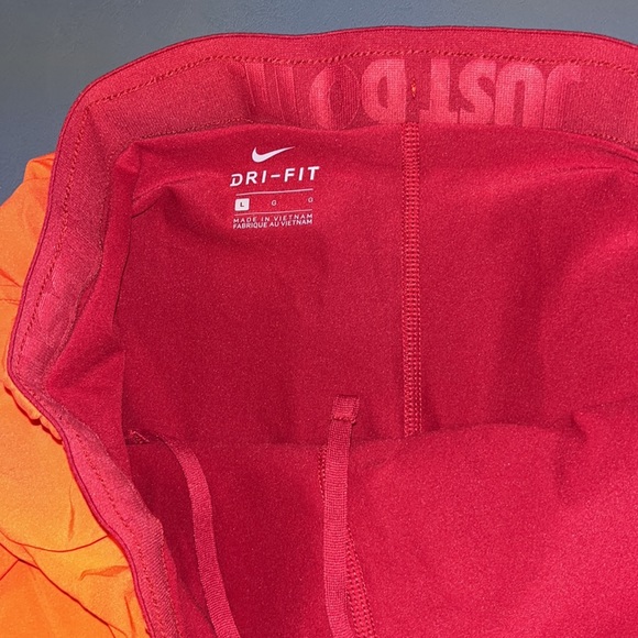 ✔️NWT Nike Shorts - Picture 4 of 10